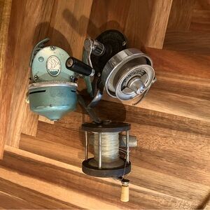 Vintage Fishing Reel Set